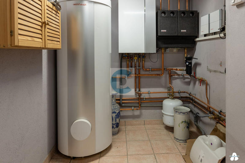 Maison - 144 m² - 8 pièces