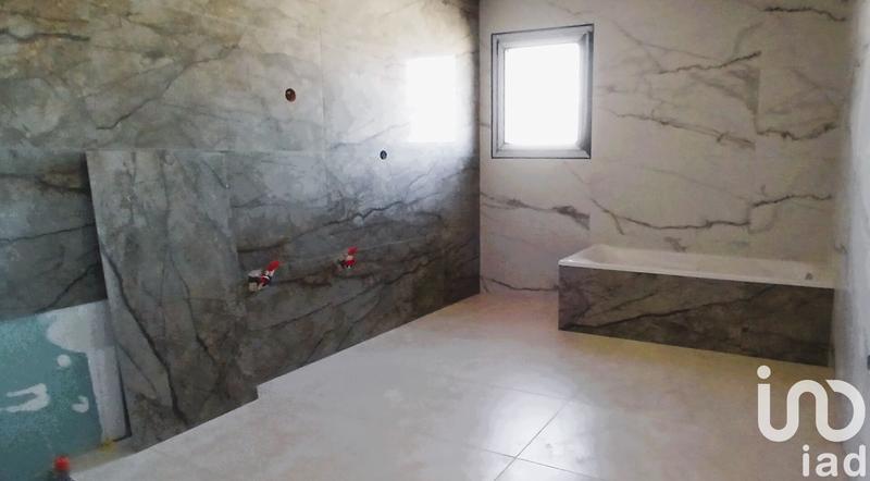 Maison - 150 m² - 7 pièces