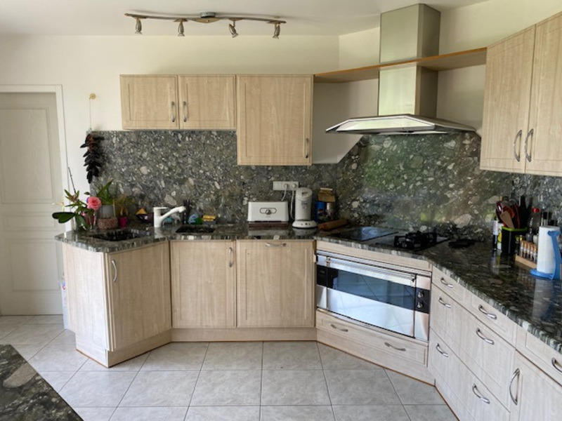 Maison - 170 m² - 6 pièces