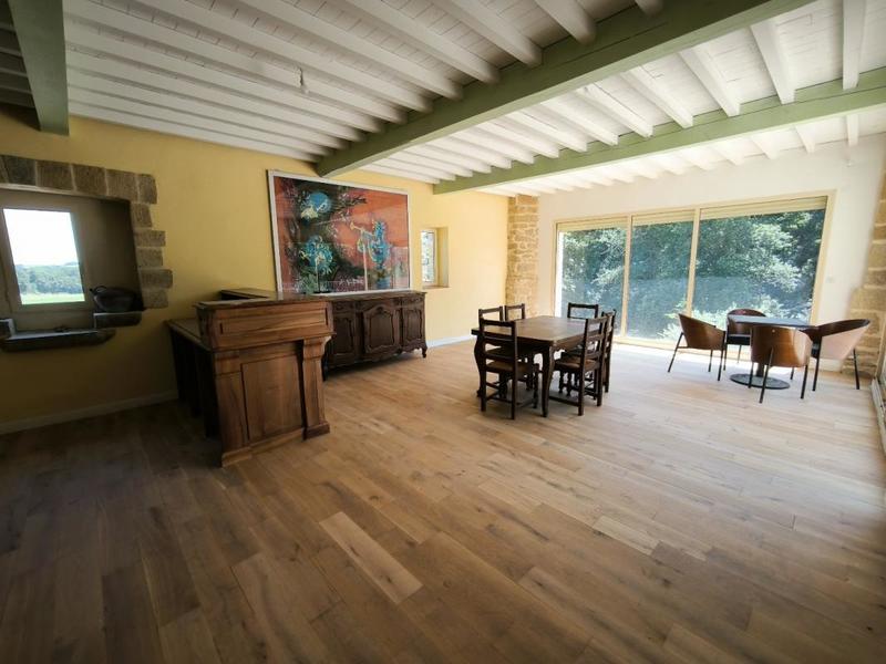 Demeure - 424 m² - 11 pièces