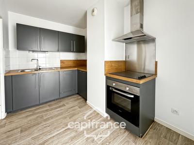 Appartement - 83 m² - 4 pièces