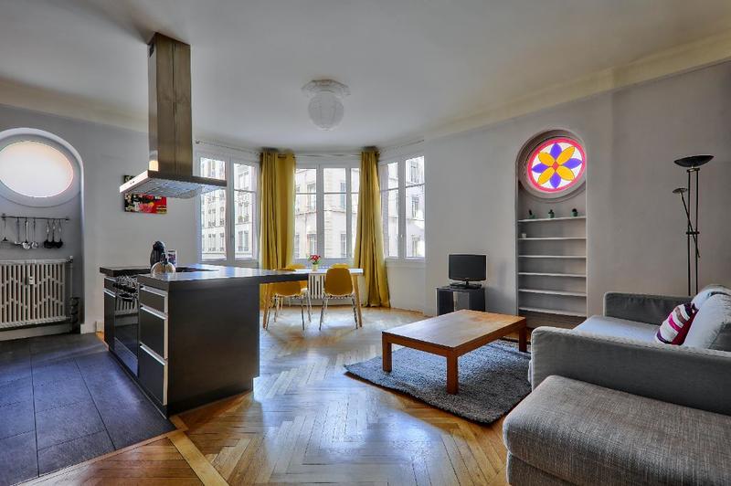 Appartement - 83 m² - 2 pièces