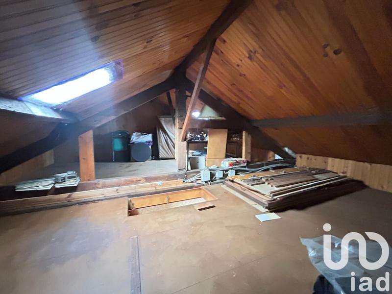 Maison - 92 m² - 5 pièces