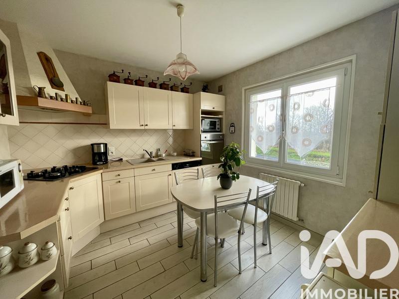 Maison - 100 m² - 6 pièces