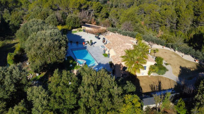 Villa - 161 m² - 5 pièces