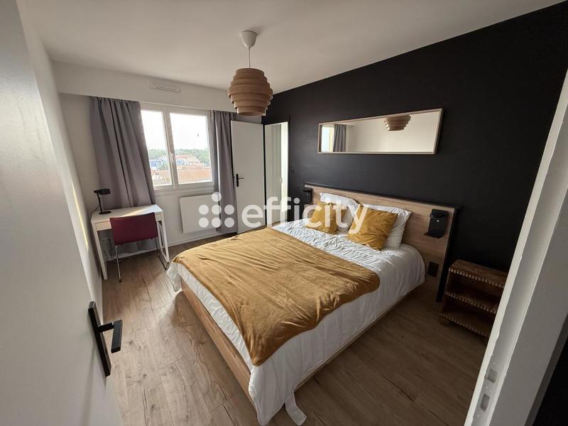 Appartement - 115 m² - 5 pièces