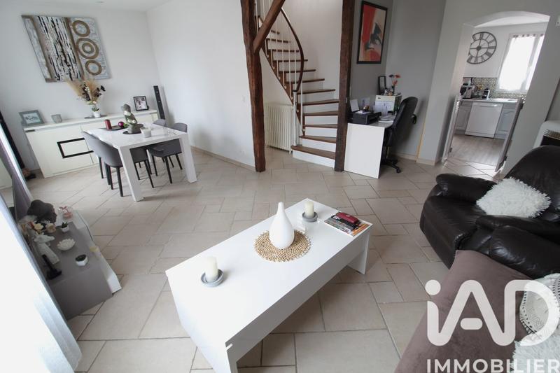 Maison - 83 m² - 5 pièces