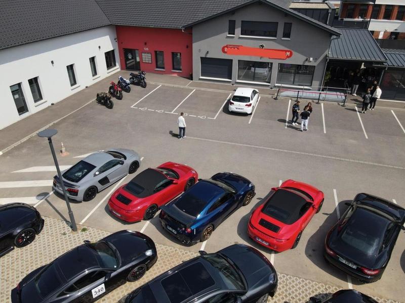 Fonds de commerce - 200 m²