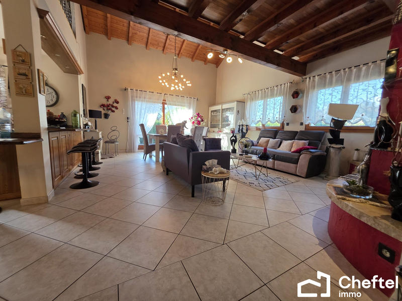 Maison - 197 m² - 6 pièces