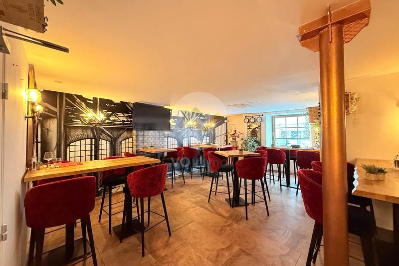 Local commercial - 118 m²