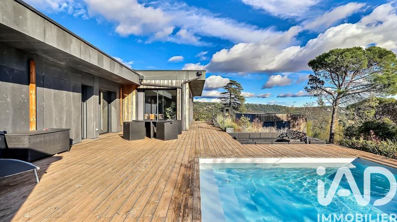 Maison - 147 m² - 4 pièces