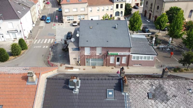 Immeuble mixte - 10 pièces