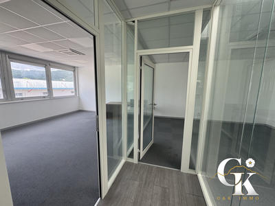 Bureau - 328 m² - 10 pièces