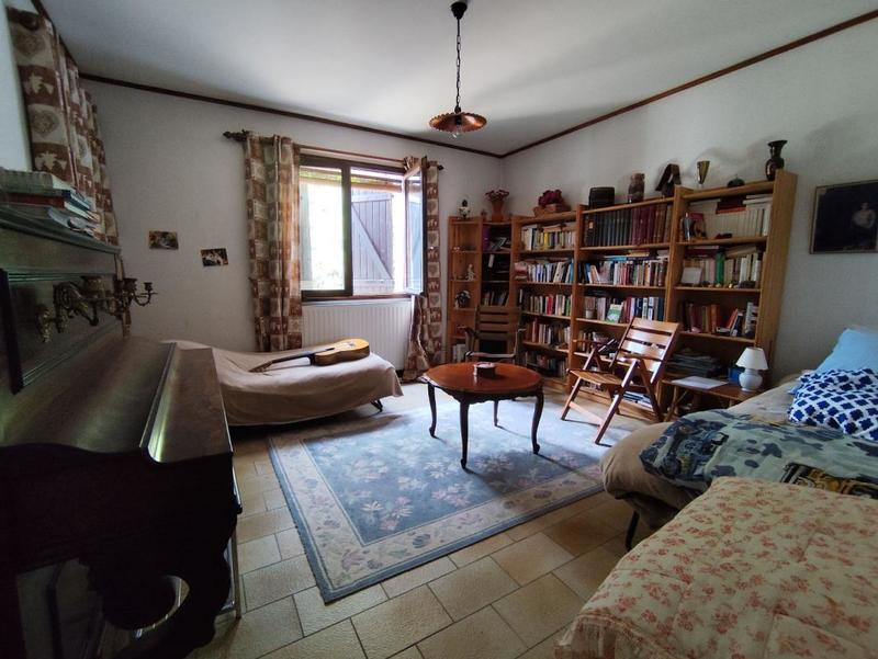 Maison - 166 m² - 6 pièces