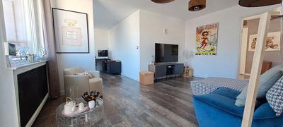 Appartement - 93 m² - 4 pièces