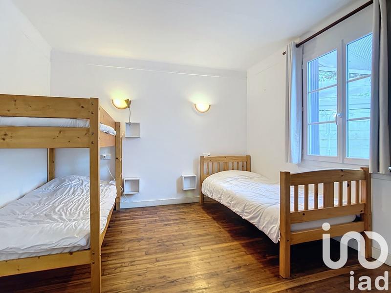 Maison - 130 m² - 9 pièces