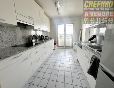 Appartement - 86 m² - 4 pièces