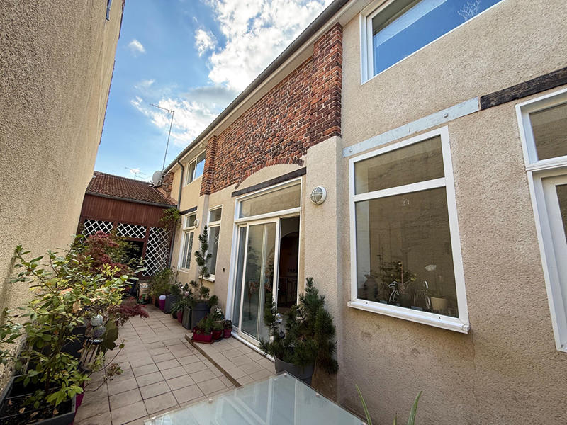 Maison - 188 m² - 5 pièces