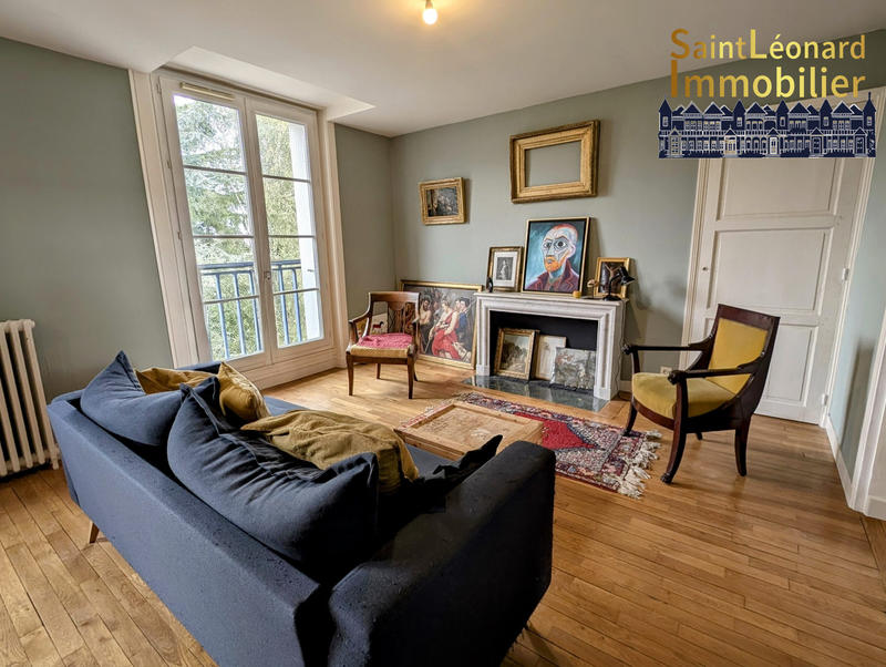 Appartement - 98 m² - 4 pièces