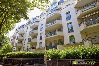 Appartement - 86 m² - 4 pièces