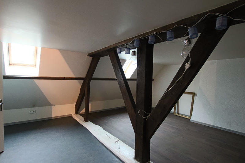 Maison - 183 m² - 6 pièces