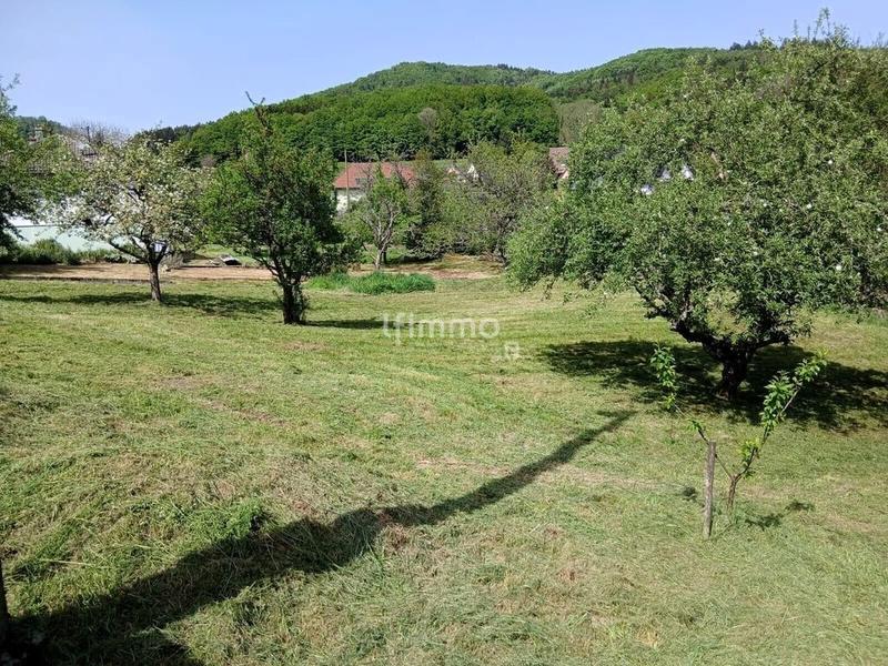 Terrain constructible - 1 057 m²