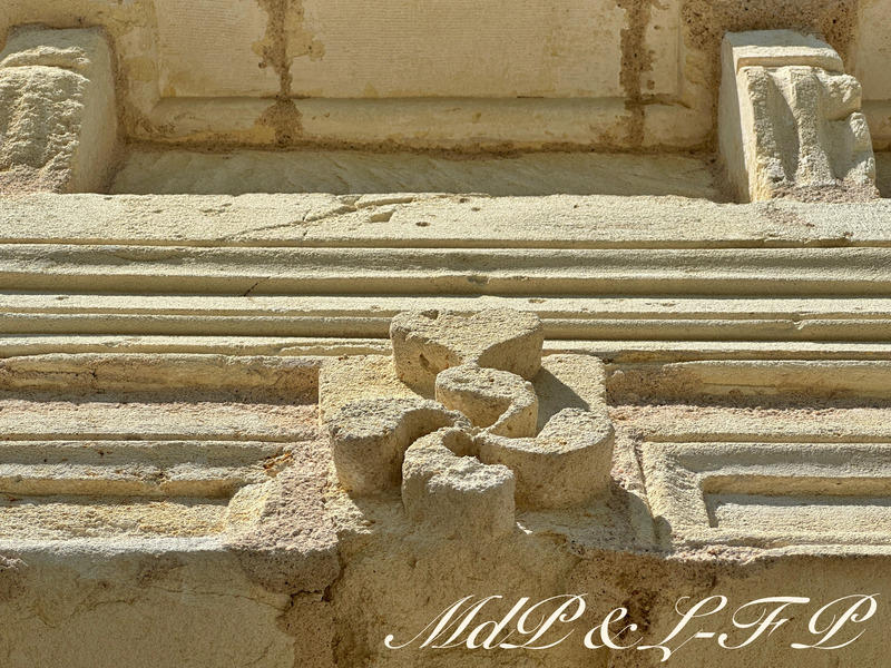 Maison de maîtres - 485 m² - 10 pièces