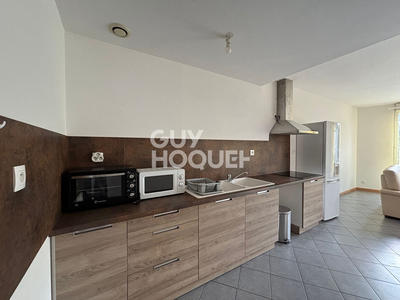 Appartement - 80 m² - 3 pièces