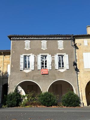 Maison de village - 170 m² - 7 pièces