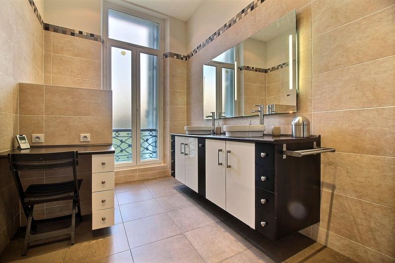 Appartement - 147 m² - 4 pièces