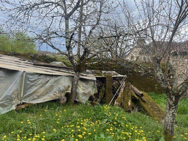 Maison - 307 m² - 5 pièces