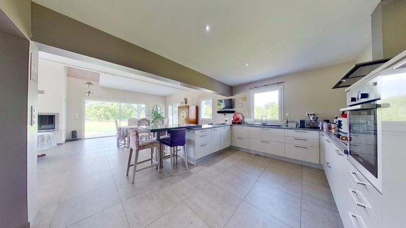 Villa - 195 m² - 6 pièces