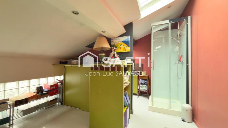 Maison - 140 m² - 4 pièces