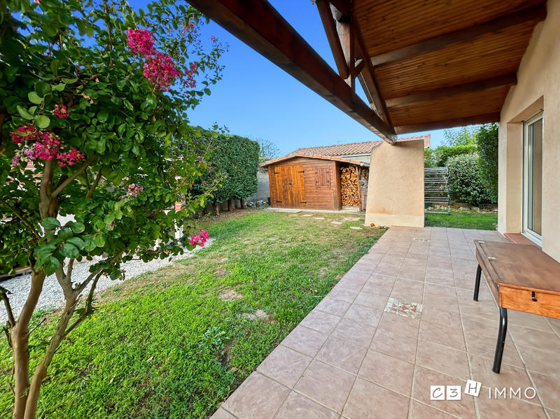 Maison traditionnelle - 92 m² - 4 pièces