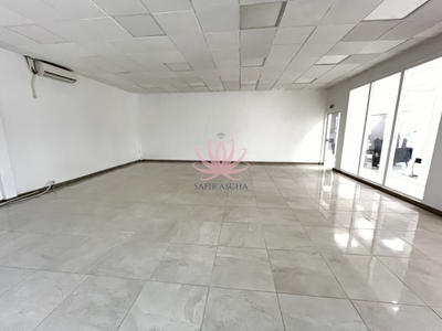 Local commercial - 88 m² - 1 pièce