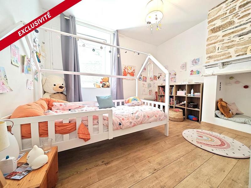 Maison - 168 m² - 7 pièces