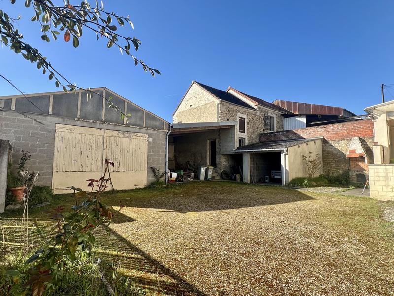 Corps de ferme - 83 m² - 4 pièces
