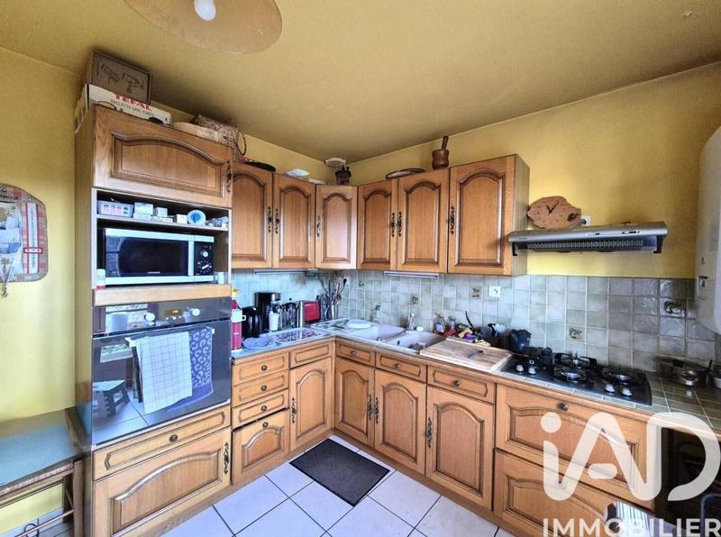 Maison - 92 m² - 4 pièces