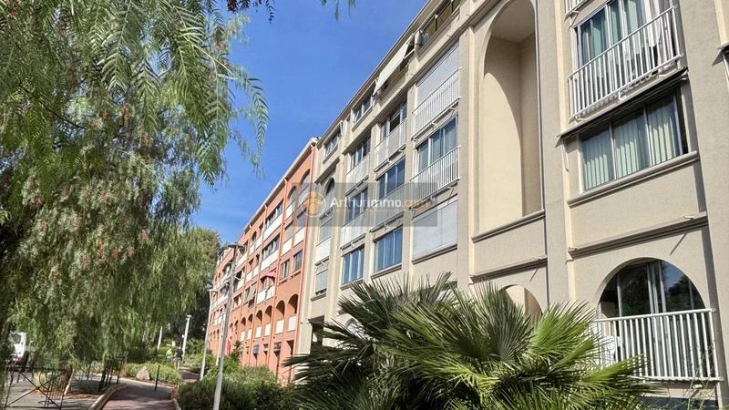 Bureau - 34 m² - 1 pièce