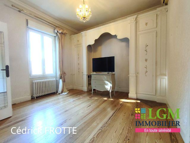 Maison de ville - 223 m² - 6 pièces