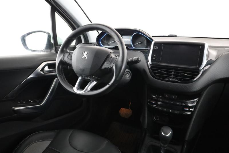 Peugeot 2008 1.2 PureTech Allure Eat6 110 ch