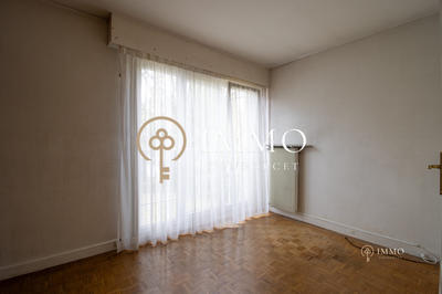 Appartement - 77 m² - 3 pièces