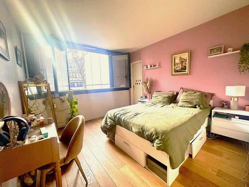 Appartement - 89 m² - 4 pièces