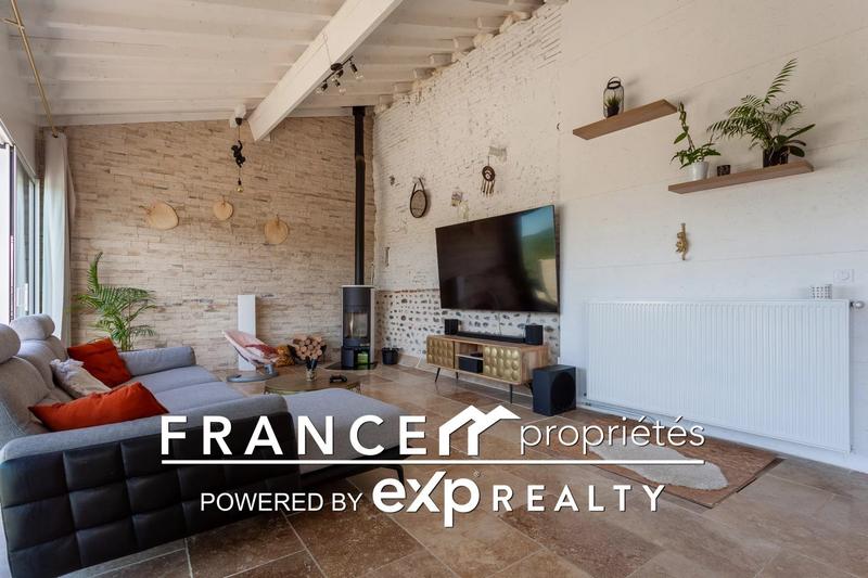 Maison - 283 m² - 6 pièces