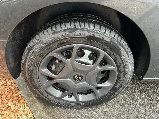 Citroën Jumpy Cabine Approfondie 32 491,00 Ht - m 2.0 BLUEHDi 180 Ch Eat8 5 Places Pack Look Feux Led Porte Gauche Droite