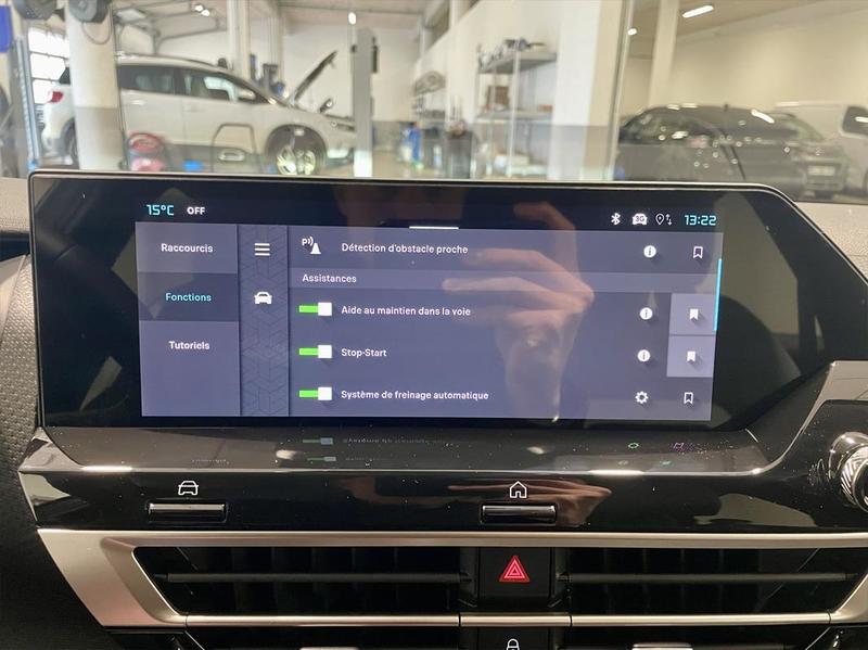 Citroën C4 III (2) 1.2 Hybrid 145 Dcs6 Max