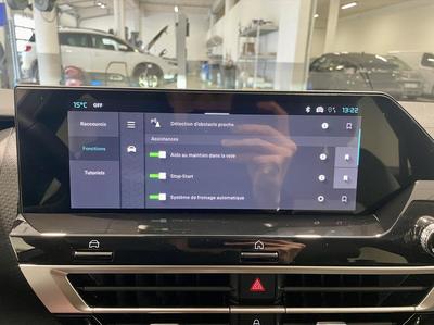 Citroën C4 III (2) 1.2 Hybrid 145 Dcs6 Max