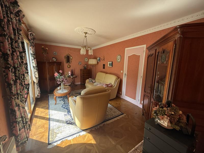 Maison - 164 m² - 7 pièces