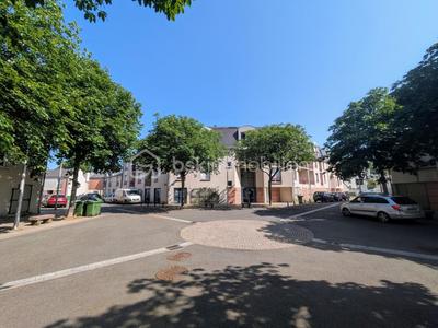 Appartement - 79 m² - 4 pièces