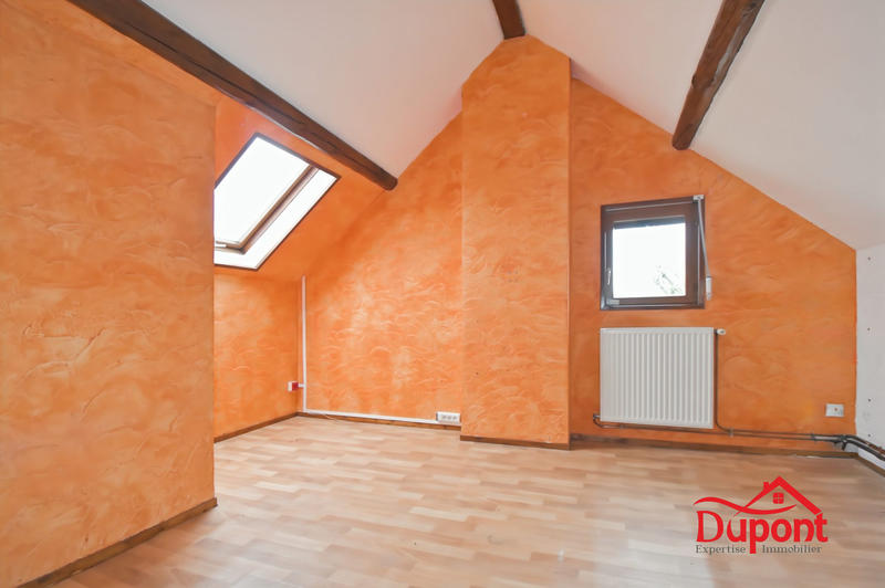 Maison - 95 m² - 5 pièces